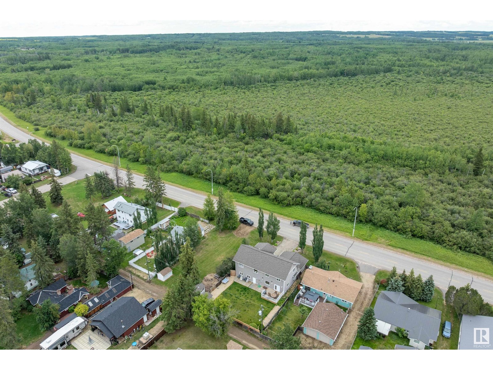 Photo 59 of 513 2nd Av, Rural Wetaskiwin County AB