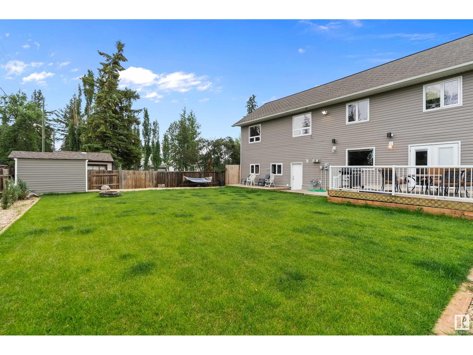 Photo 46 of 513 2nd Av, Rural Wetaskiwin County AB