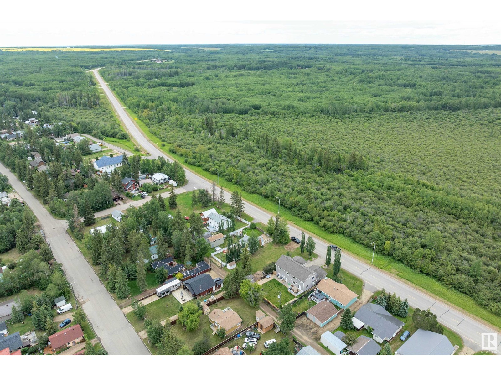 Photo 47 of 513 2nd Av, Rural Wetaskiwin County AB