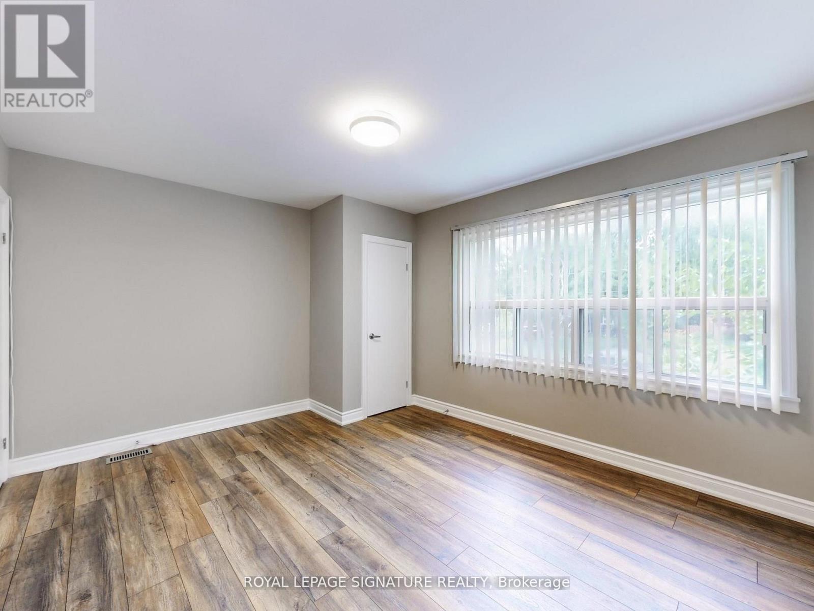 Photo 22 of 1821 Christopher Road, Mississauga ON