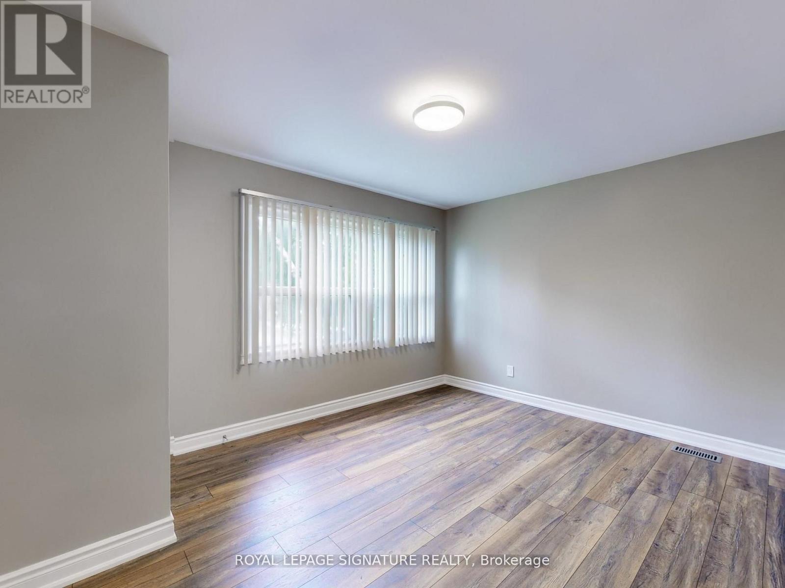 Photo 18 of 1821 Christopher Road, Mississauga ON