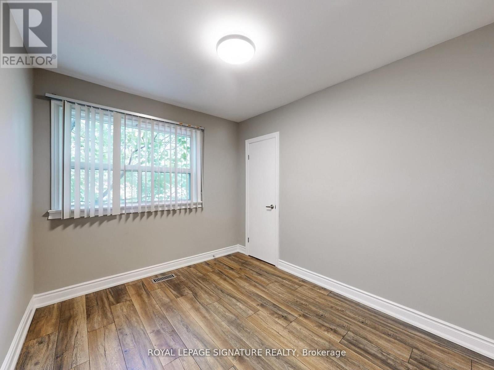 Photo 14 of 1821 Christopher Road, Mississauga ON