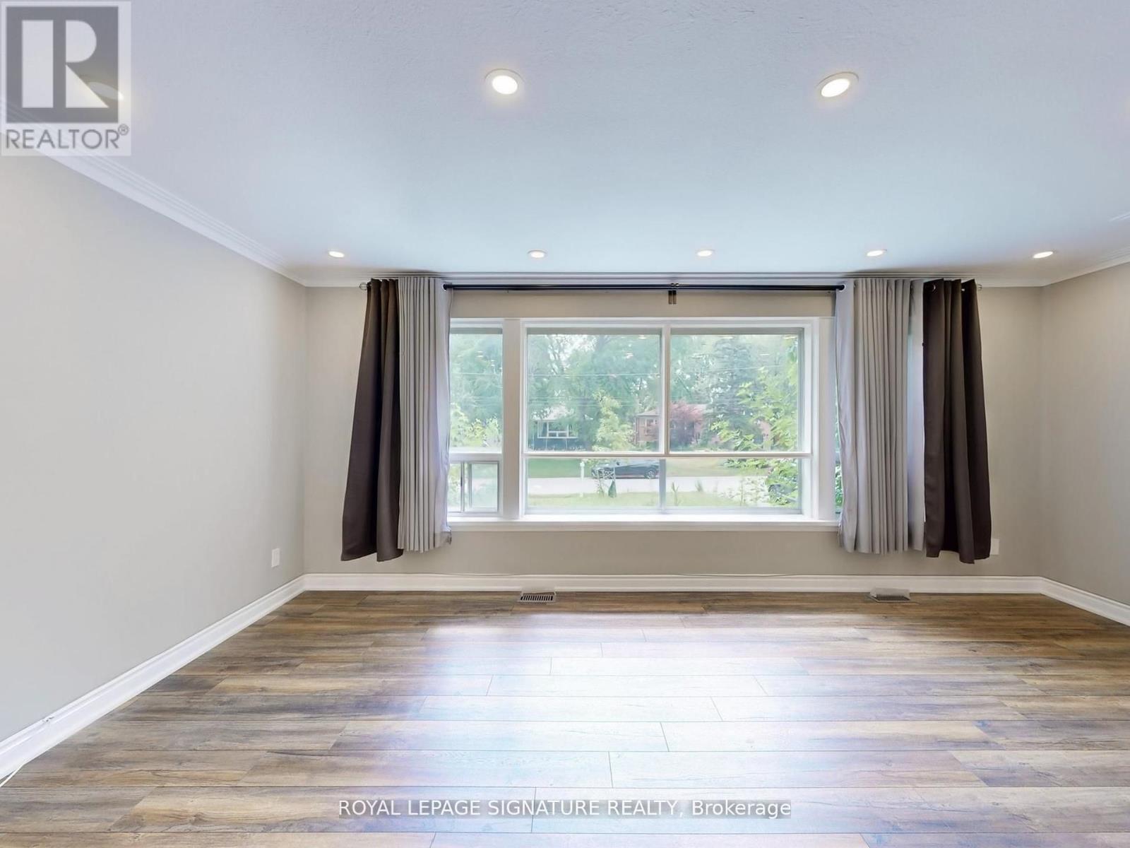 Photo 49 of 1821 Christopher Road, Mississauga ON