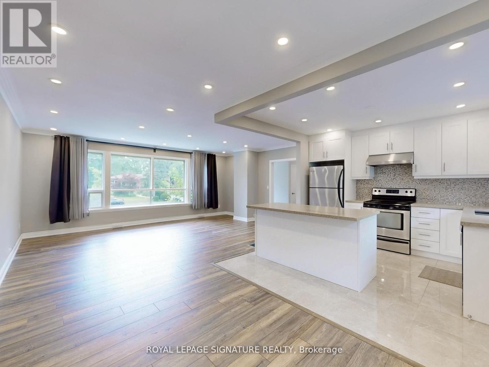 Photo 34 of 1821 Christopher Road, Mississauga ON