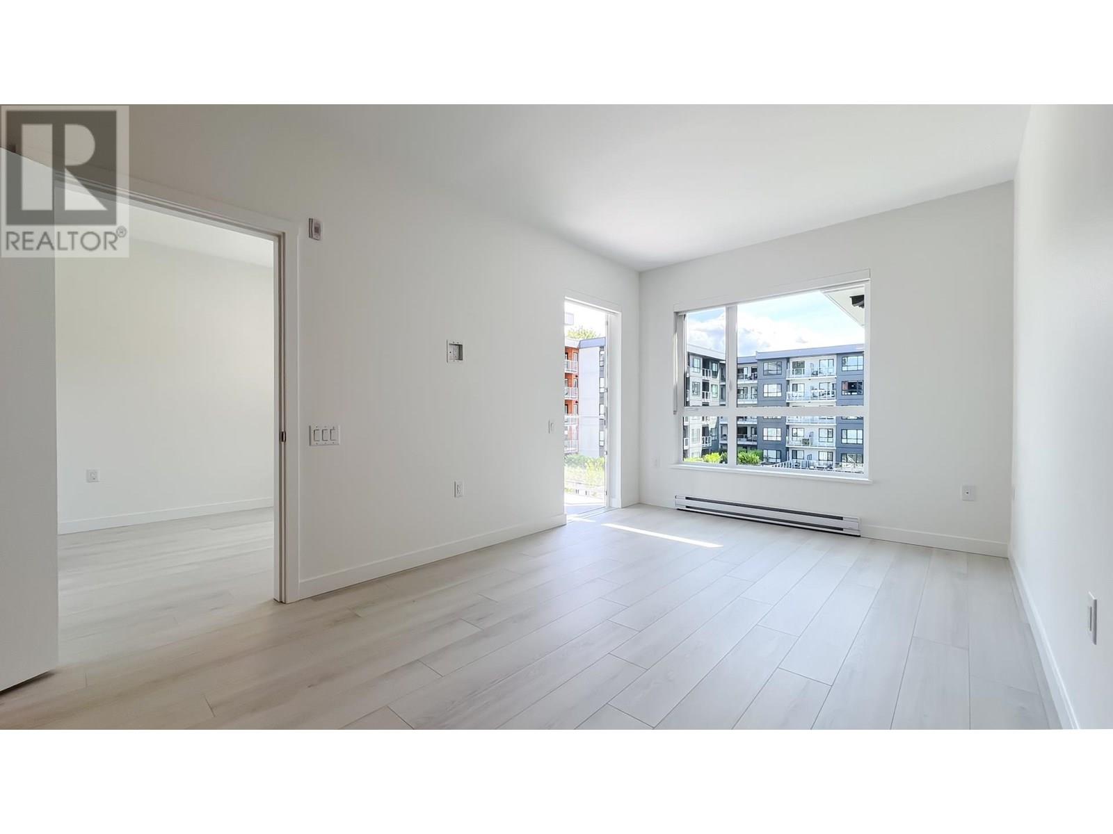 Photo 24 of 422 3594 Malsum Drive, North Vancouver BC