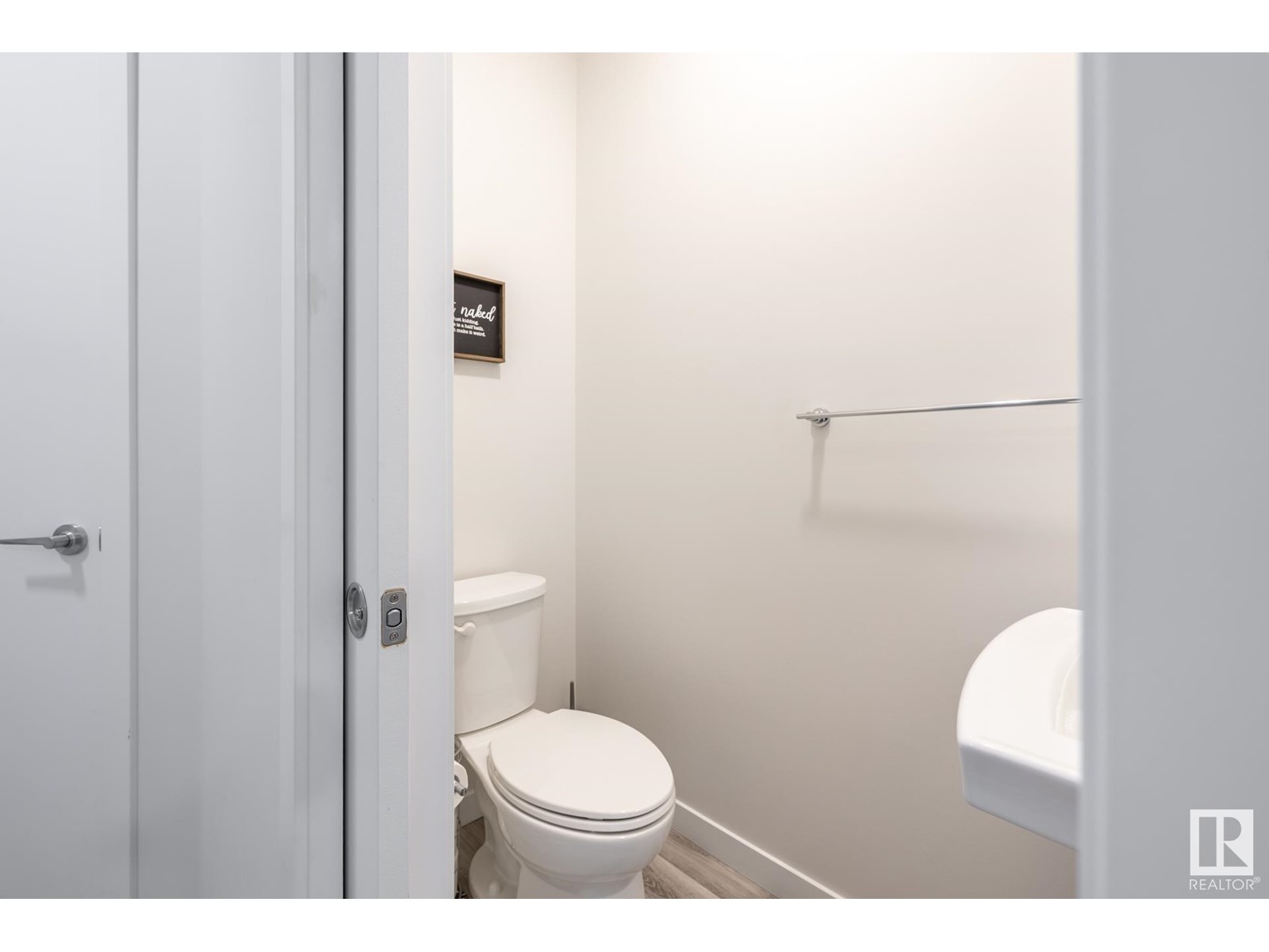 Photo 7 of 9304 Pear Li Sw, Edmonton AB