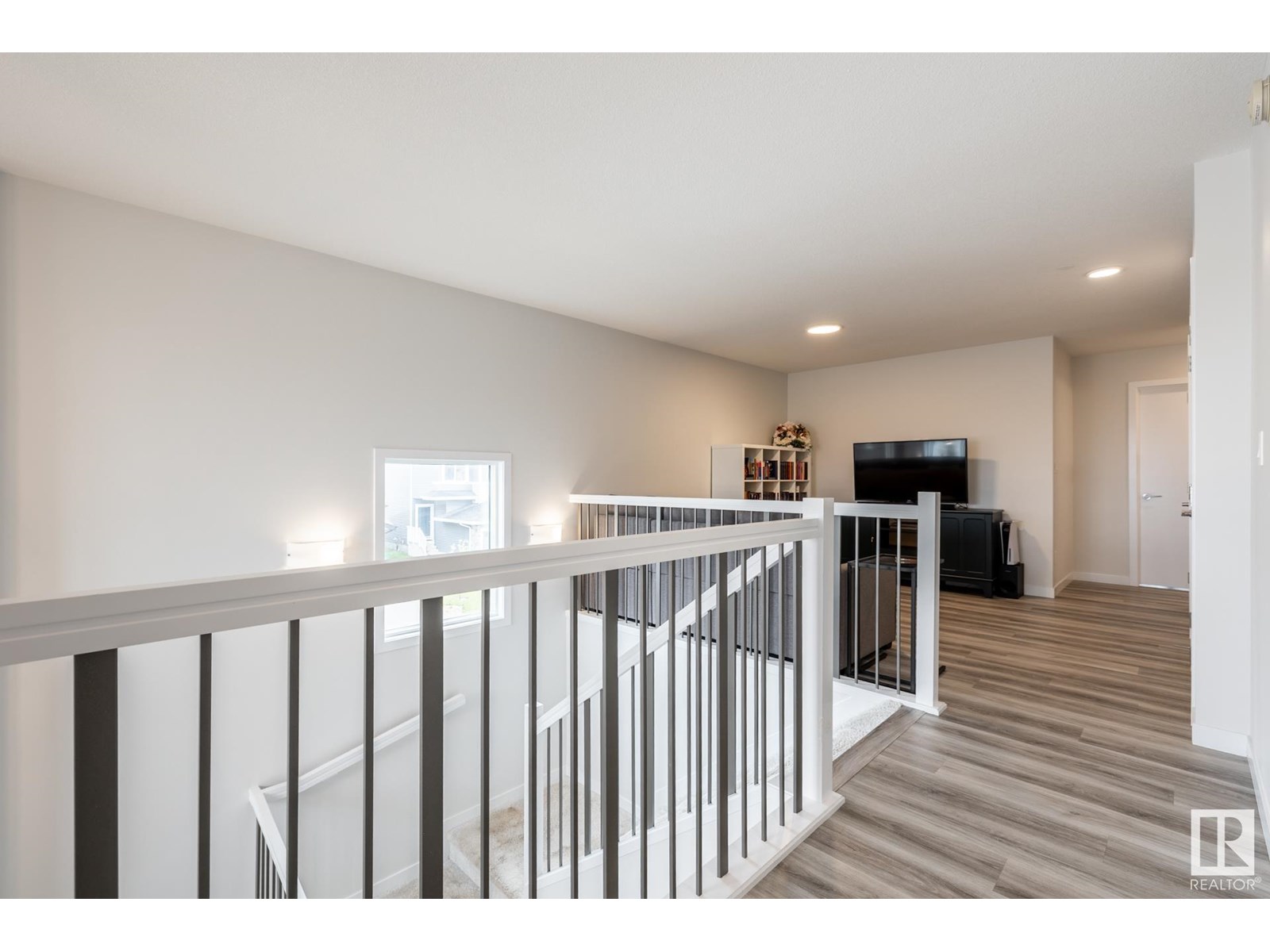 Photo 25 of 9304 Pear Li Sw, Edmonton AB