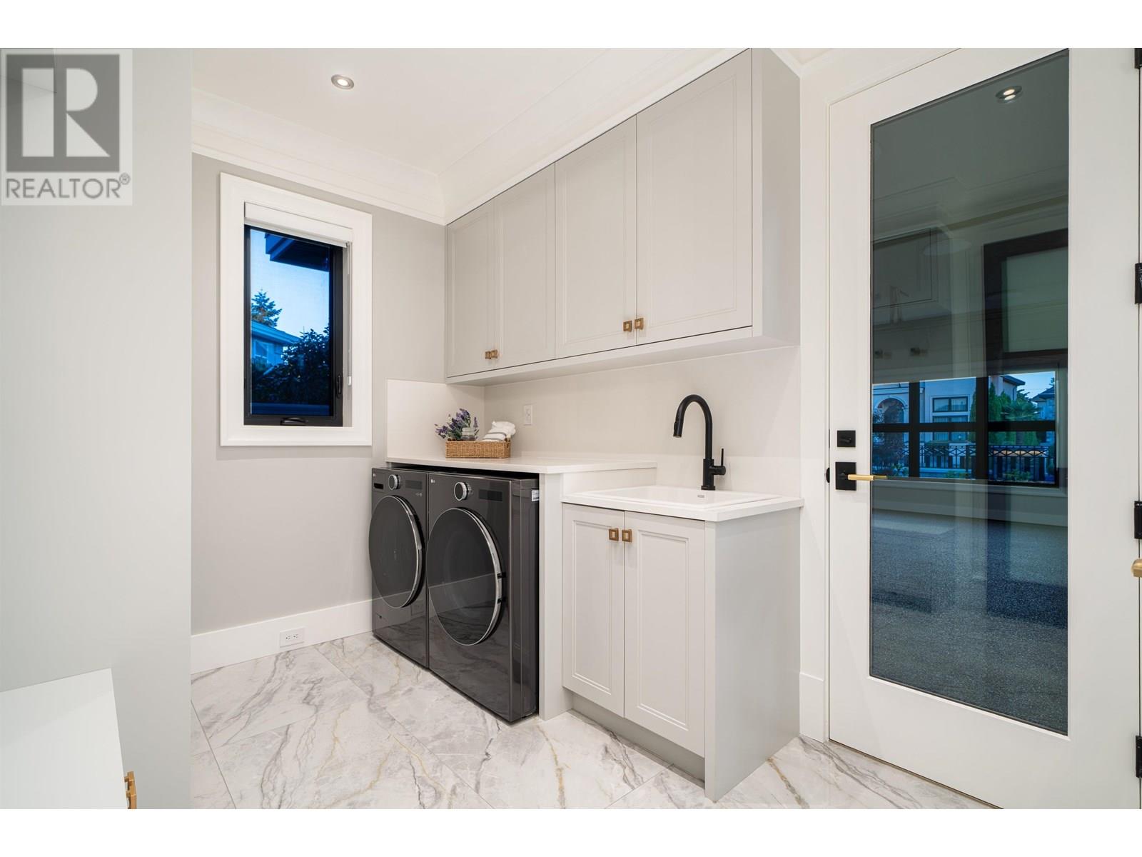 Photo 20 of 6191 Udy Road, Richmond BC