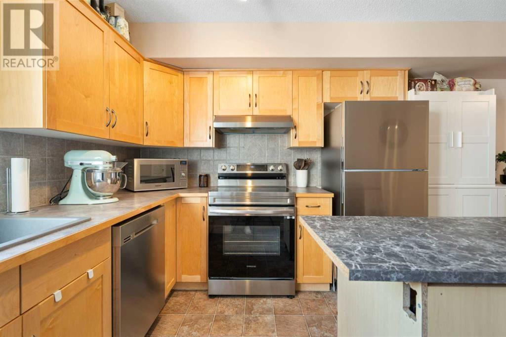 Single Family House 4 Level for Sale in  Bridlewood Lane SW Bridlewood Calgary 