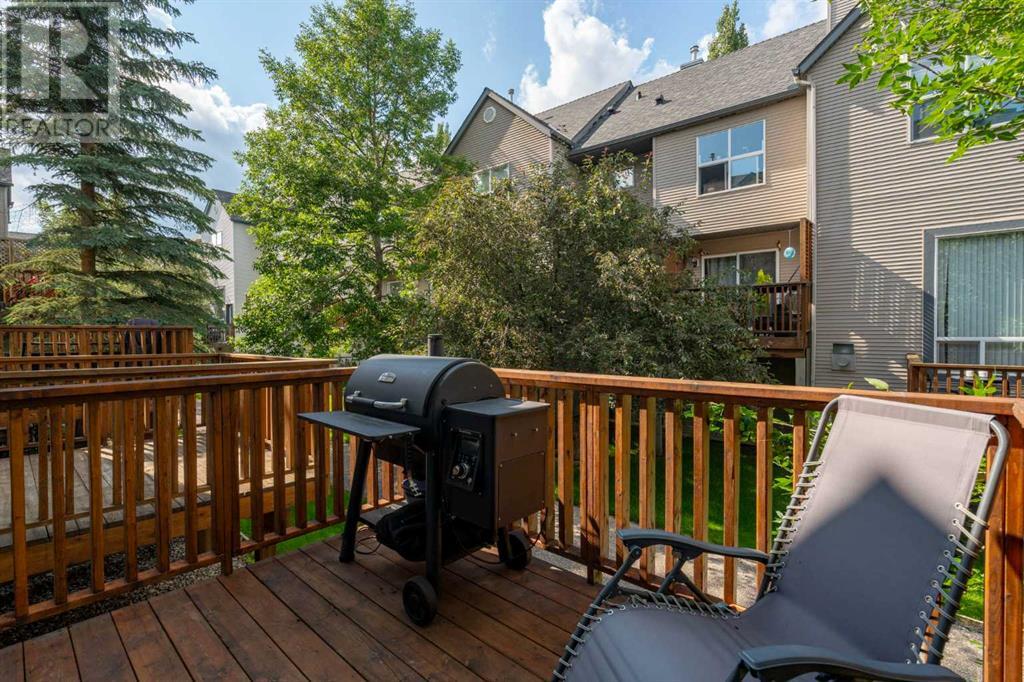 Single Family House 4 Level for Sale in  Bridlewood Lane SW Bridlewood Calgary 