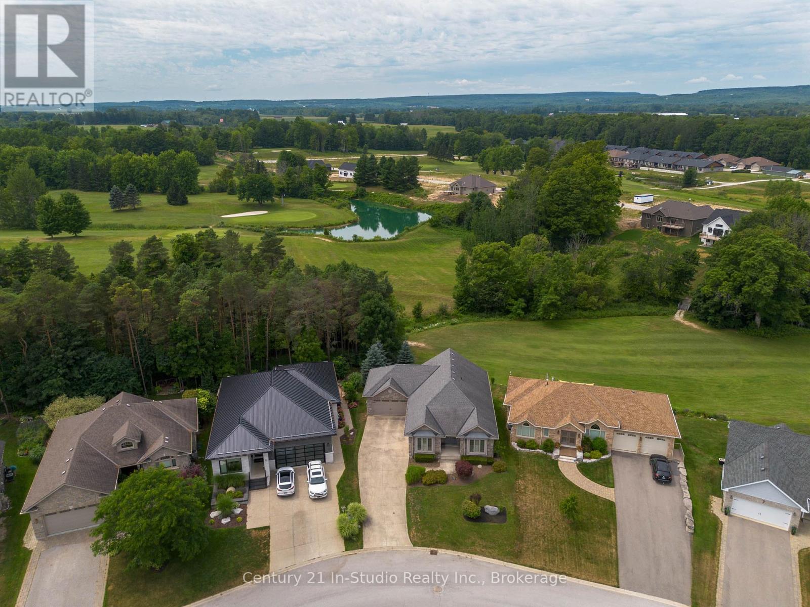 Photo 27 of 6 Glen Abbey Court, Meaford ON