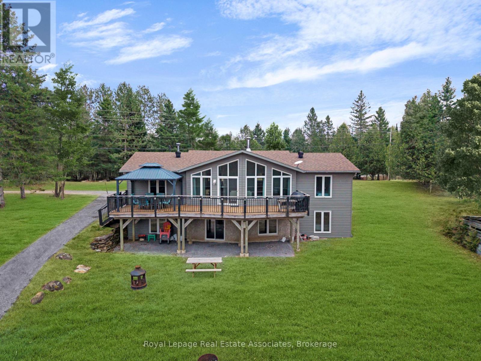 Photo 3 of 1713 Weslemkoon Lake Road, Limerick ON