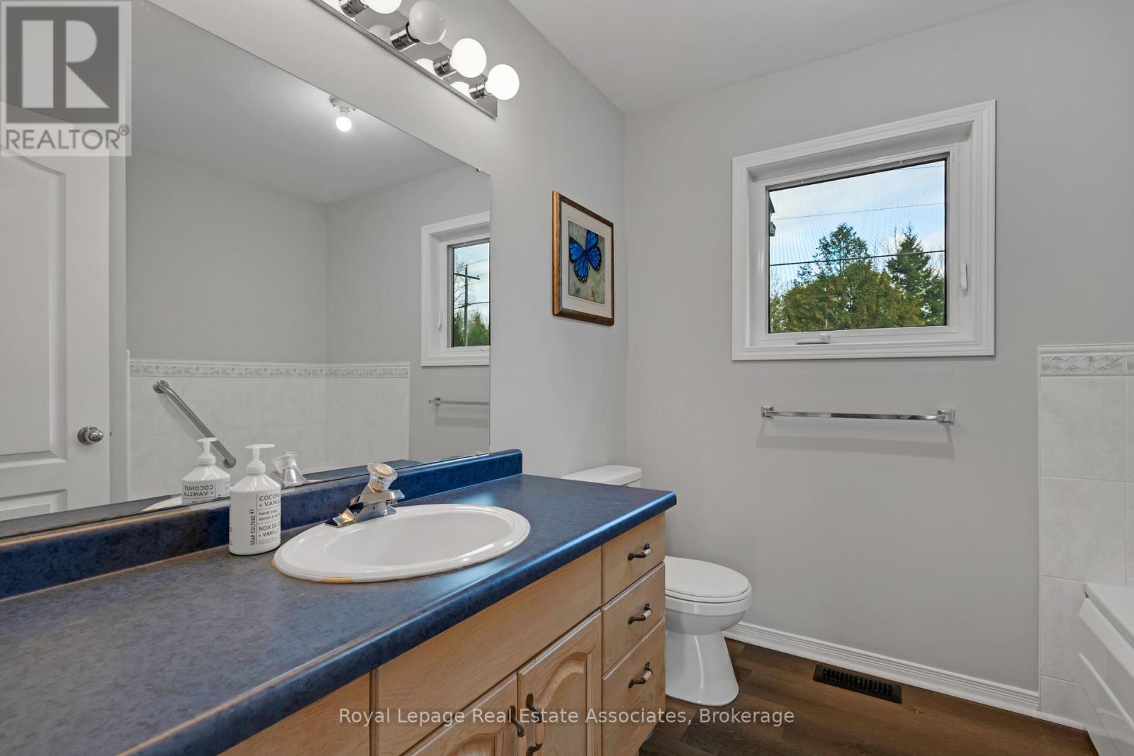 Photo 31 of 1713 Weslemkoon Lake Road, Limerick ON