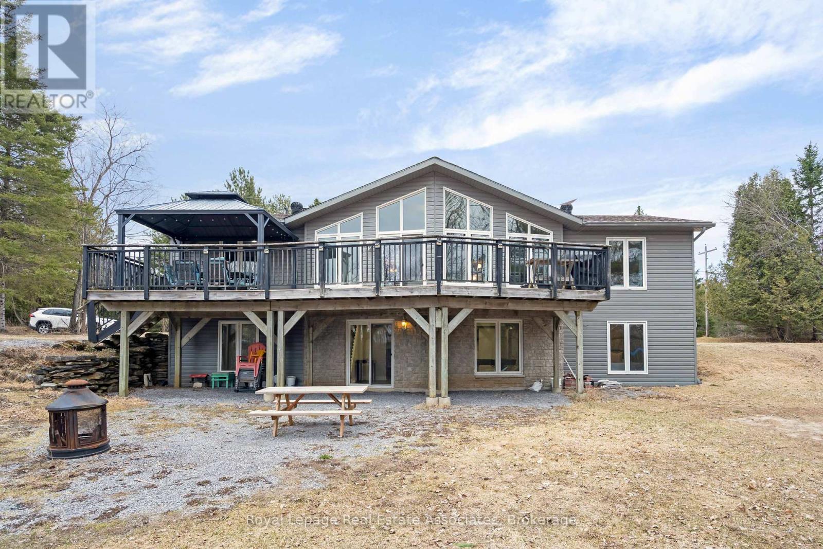 Photo 27 of 1713 Weslemkoon Lake Road, Limerick ON