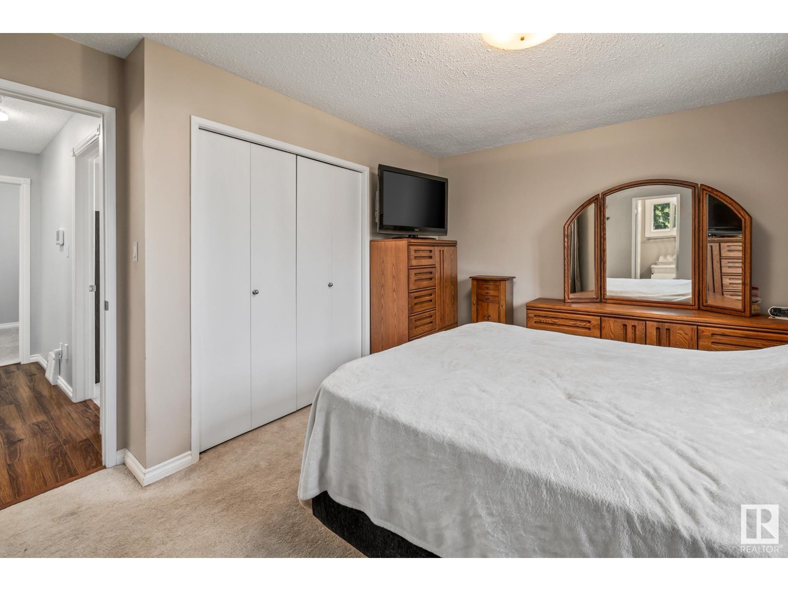 Photo 22 of 12250 143 Av Nw, Edmonton AB