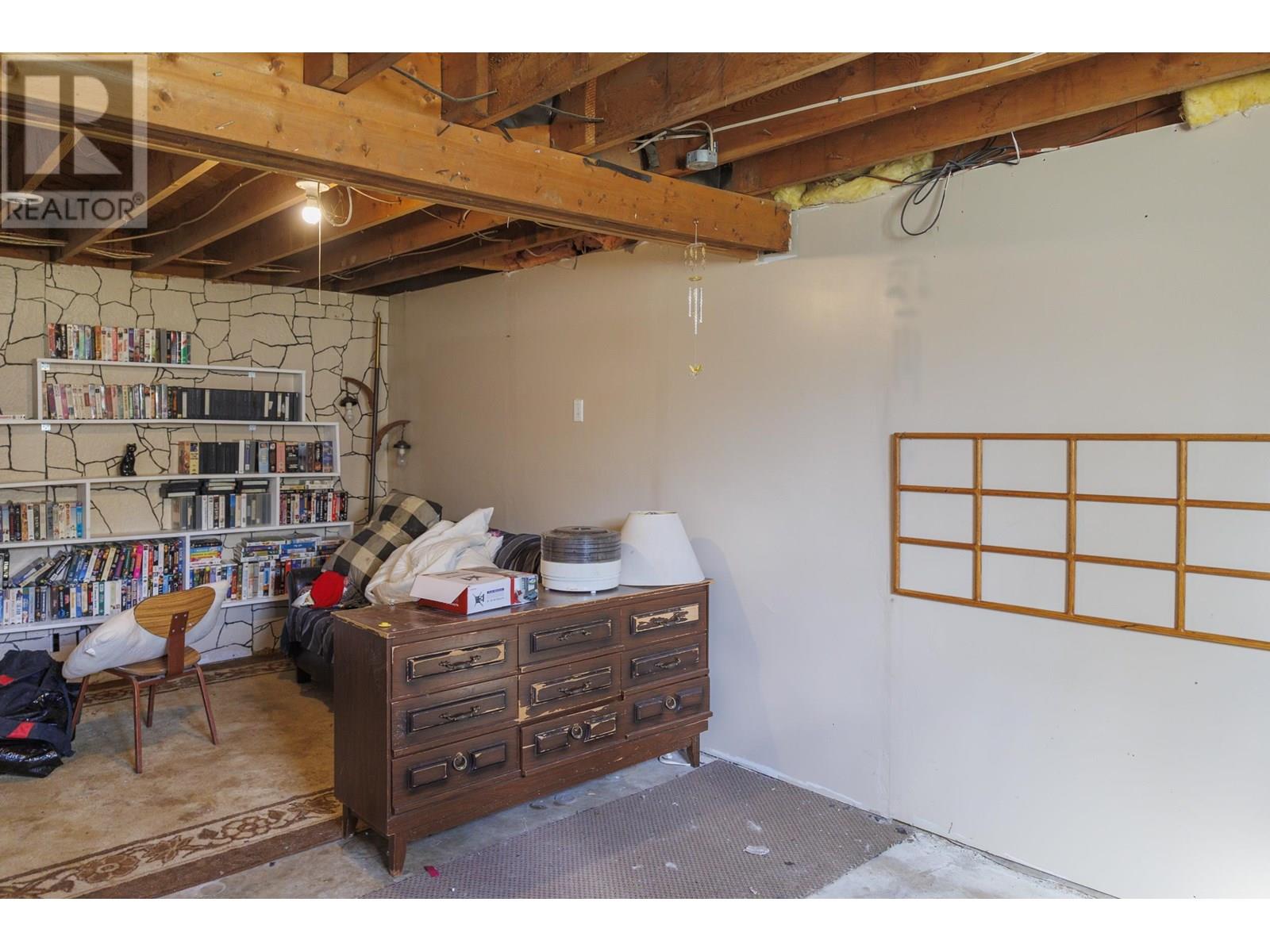 8189 LOOS ROAD - 26