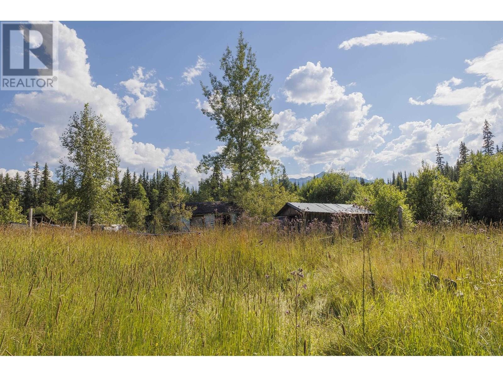 Photo 14 of 8189 Loos Road, Mcbride BC