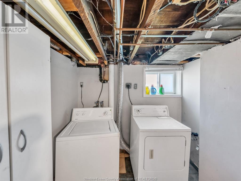 Photo 14 of 317 Pierre Ave, Windsor ON