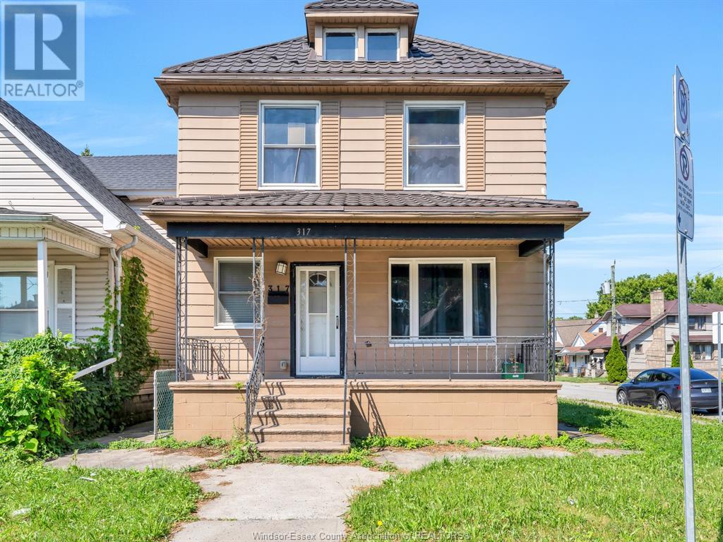 Photo 6 of 317 Pierre Ave, Windsor ON