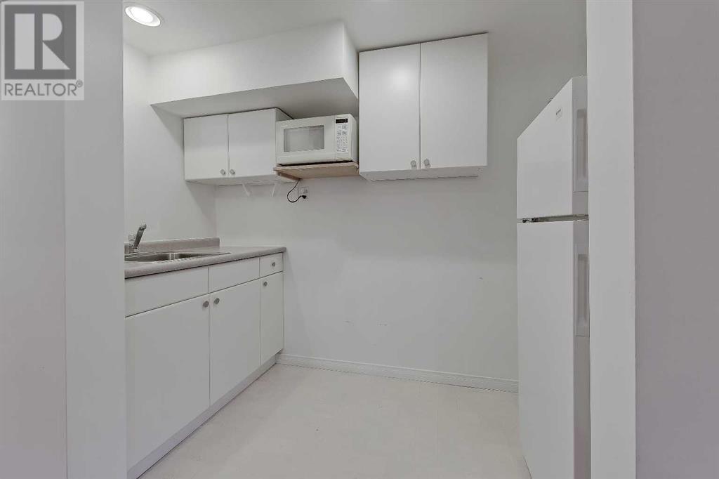 Single Family House for Sale in   Avenue NW Hounsfield Heights/Briar Hill Calgary 