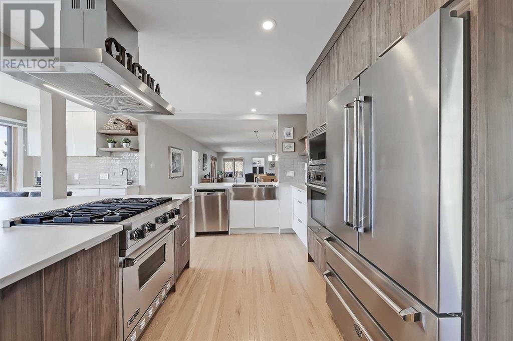 Single Family House for Sale in   Avenue NW Hounsfield Heights/Briar Hill Calgary 
