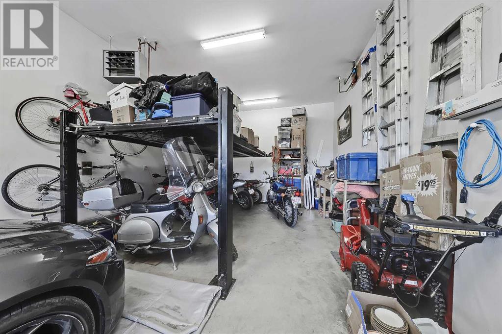 1720 12 Avenue NW, Calgary, Alberta