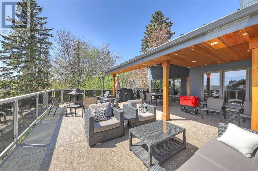 Single Family House for Sale in   Avenue NW Hounsfield Heights/Briar Hill Calgary 