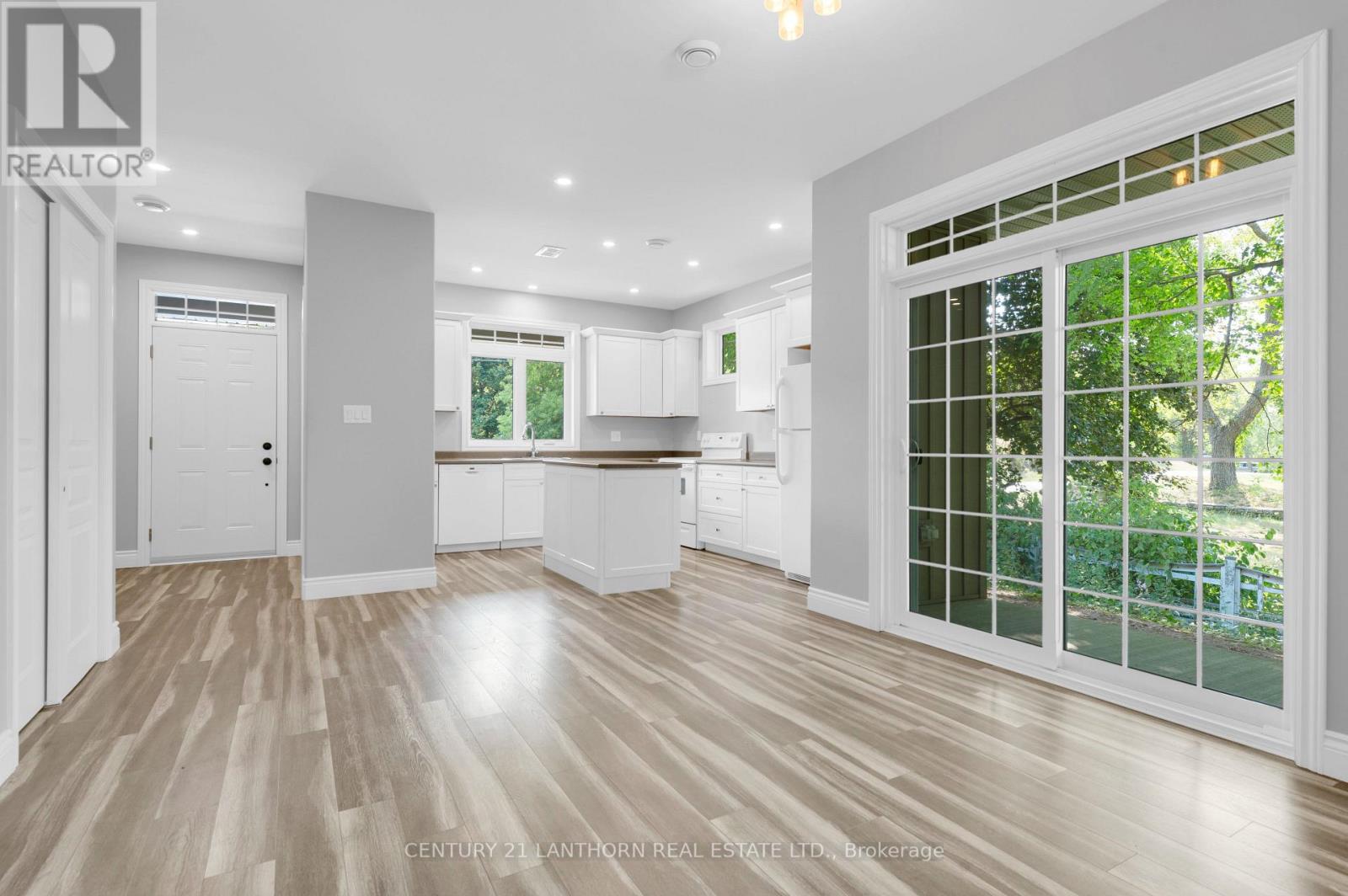 Photo 22 of 112 Rollins Street, Centre Hastings ON