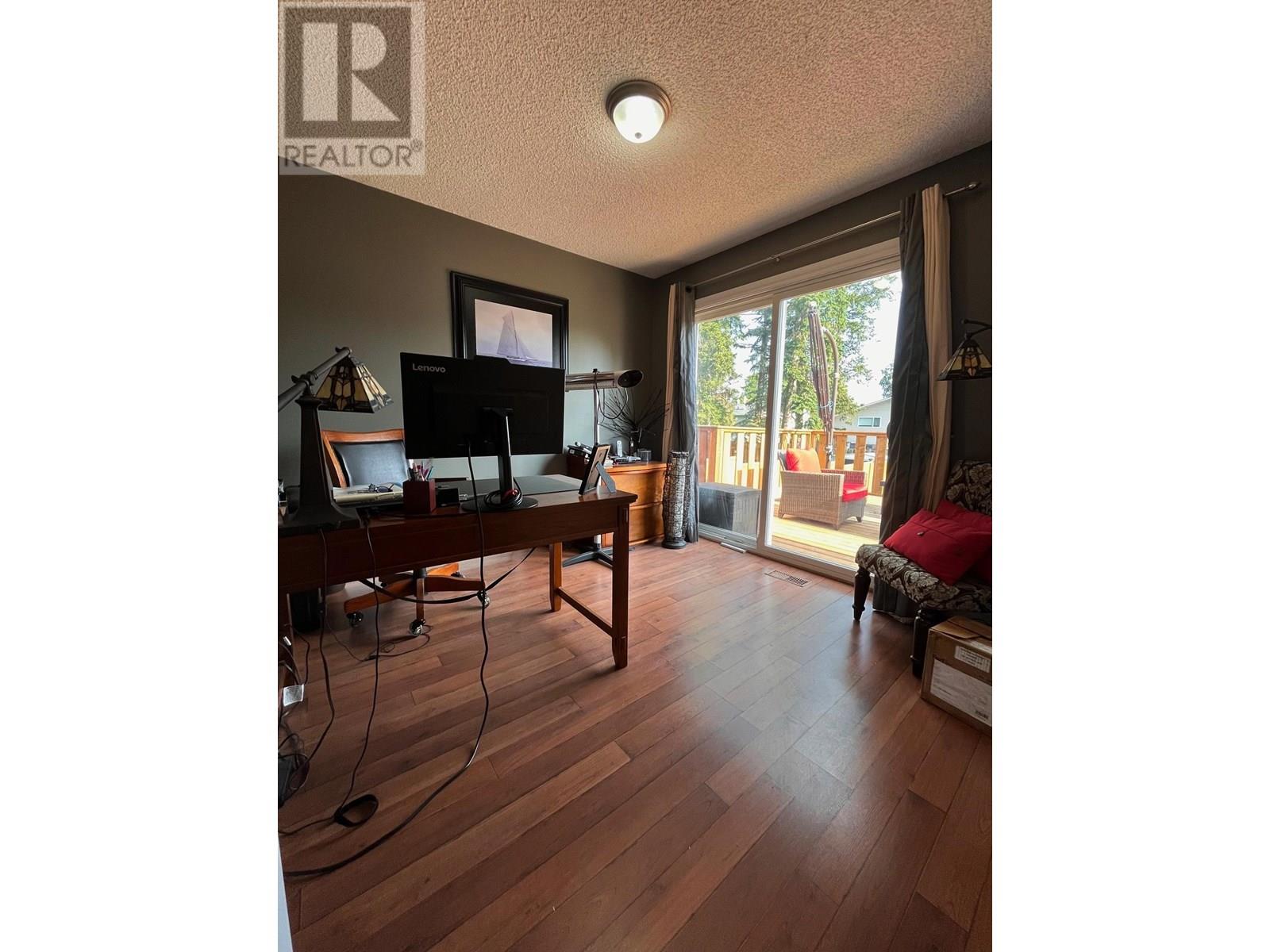 Photo 2 of 7717 Kingsley Crescent, Prince George BC