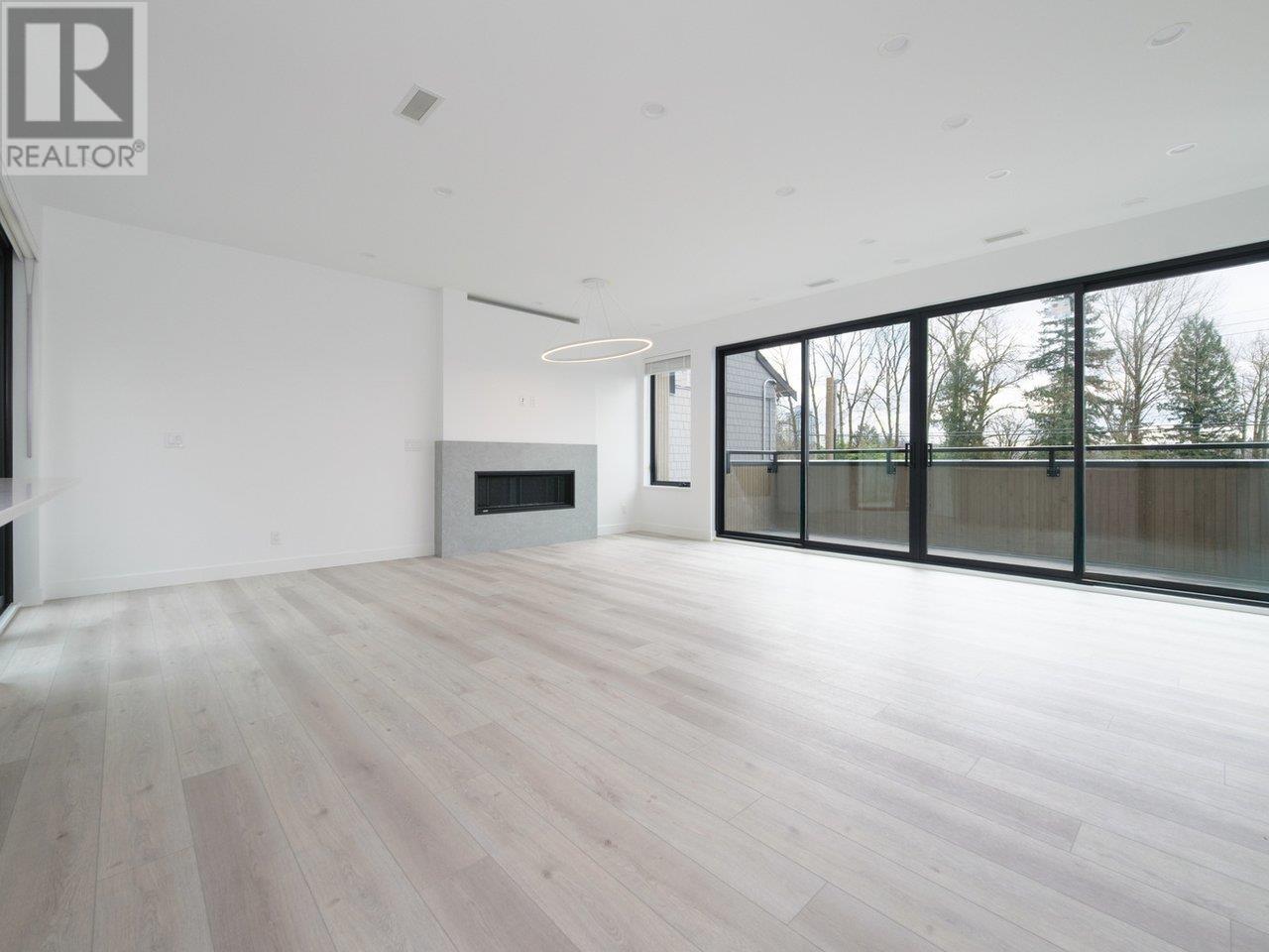 Photo 17 of 1119 E Keith Road, North Vancouver BC