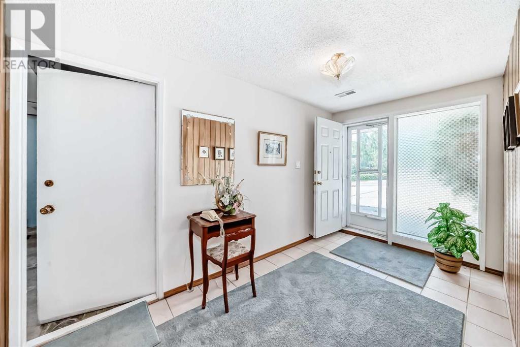 Single Family House Bungalow for Sale in  Conrad Drive NW Charleswood Calgary 