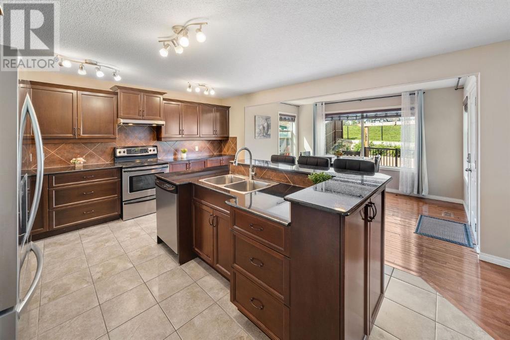 Single Family House for Sale in  Sage Valley Court NW Sage Hill Calgary 