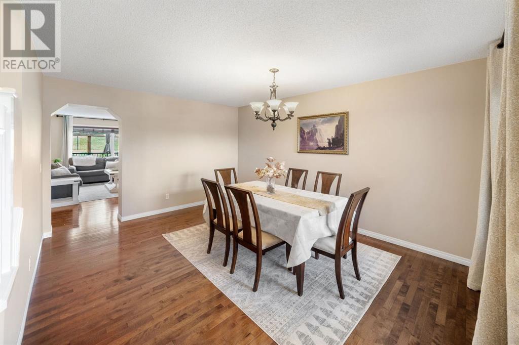 Single Family House for Sale in  Sage Valley Court NW Sage Hill Calgary 