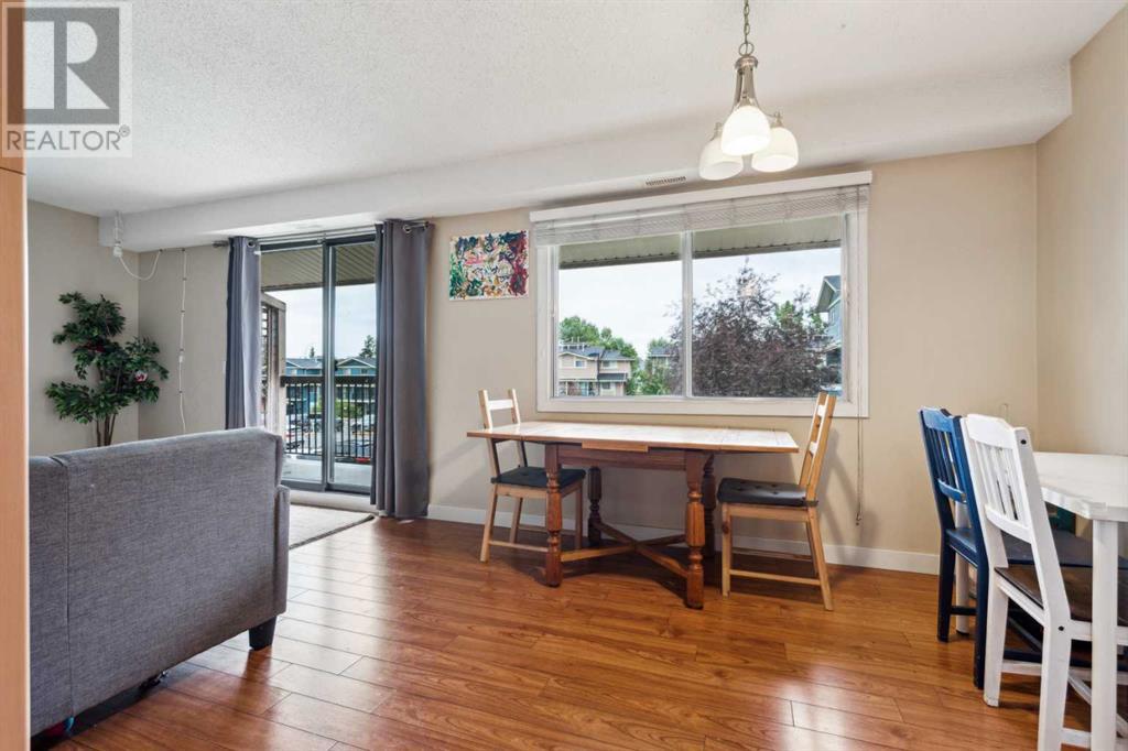 Single Family House for Sale in   Woodview Drive SW Woodlands Calgary 