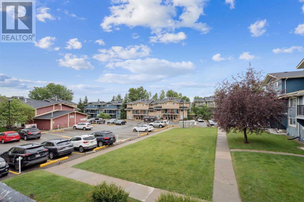 Single Family House for Sale in   Woodview Drive SW Woodlands Calgary 