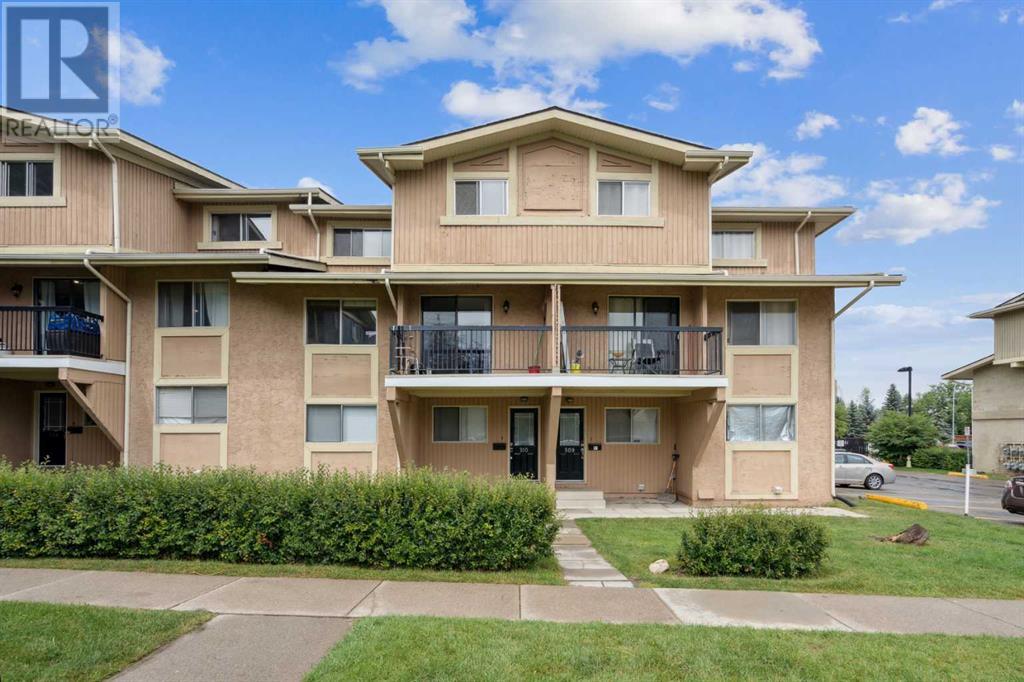 Single Family House for Sale in   Woodview Drive SW Woodlands Calgary 