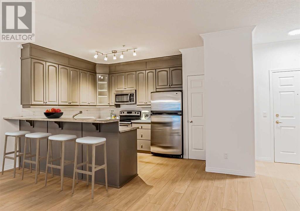 Single Family House for Sale in    Avenue SW Kingsland Calgary 