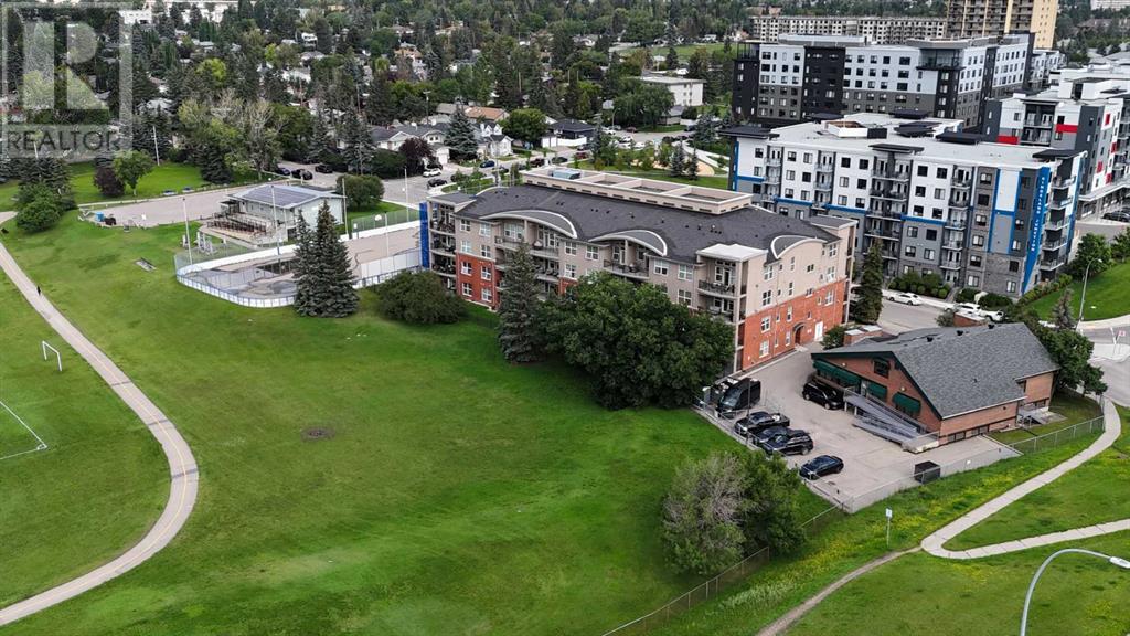 Single Family House for Sale in    Avenue SW Kingsland Calgary 