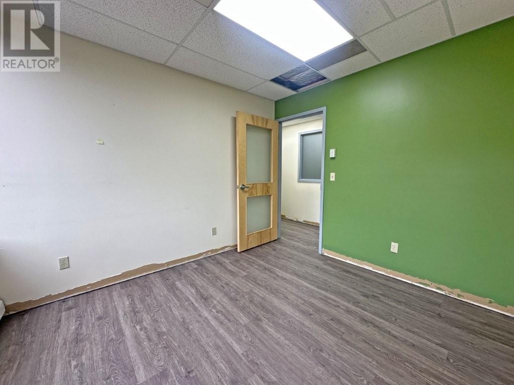 Photo 12 of 104 325 Archibald Street S, Thunder Bay ON
