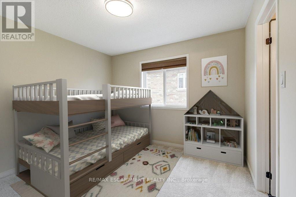 Photo 28 of 98 Davidson Boulevard, Hamilton ON