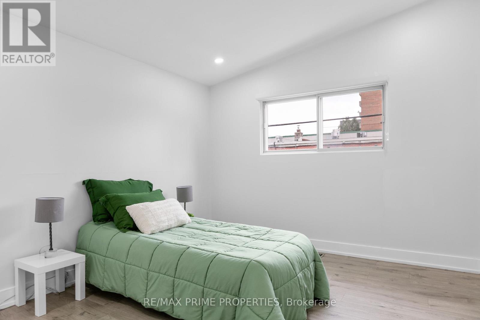 Photo 16 of 1035 Connery Avenue, Ottawa ON