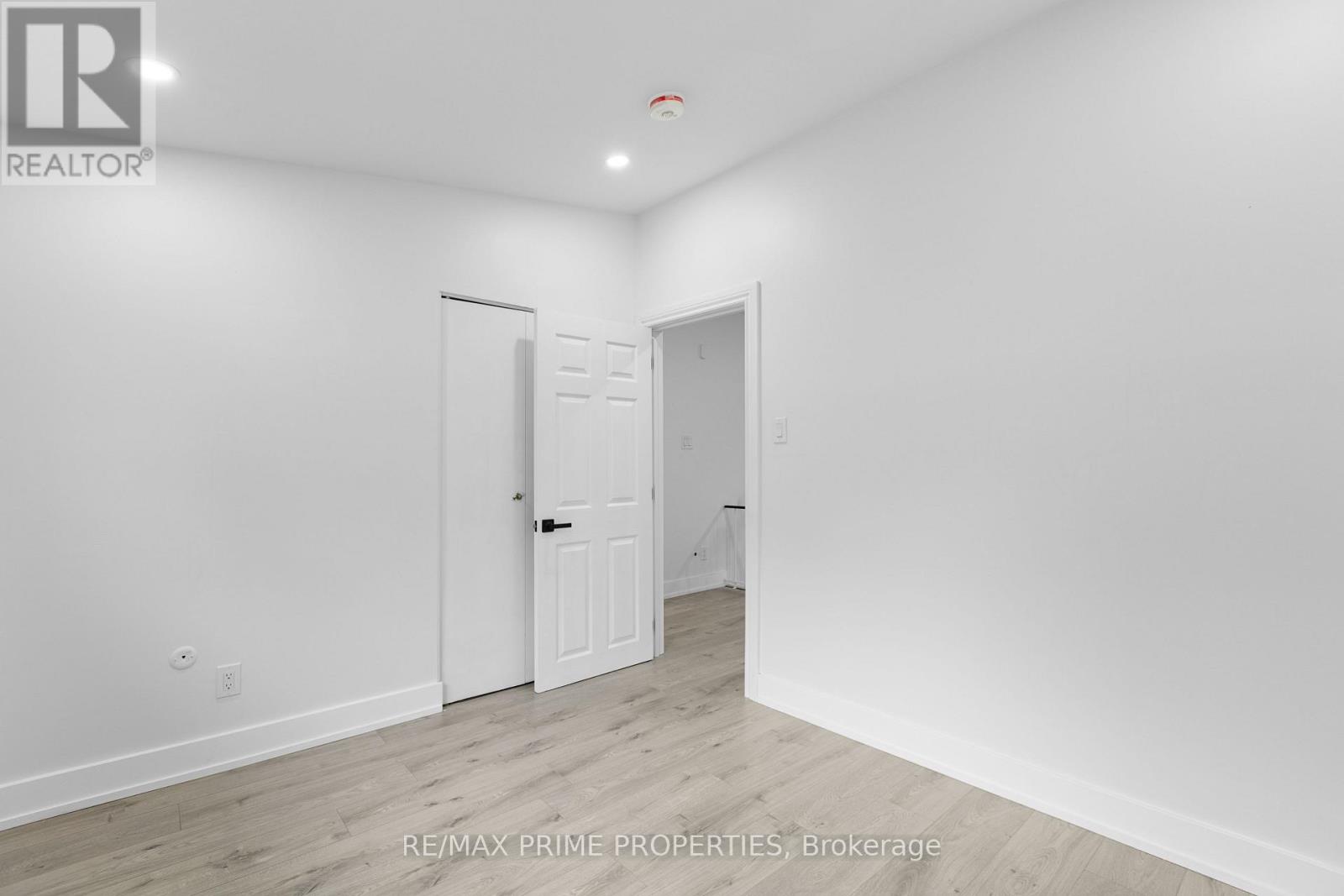 Photo 21 of 1035 Connery Avenue, Ottawa ON