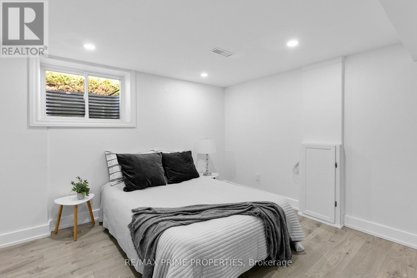Photo 34 of 1035 Connery Avenue, Ottawa ON