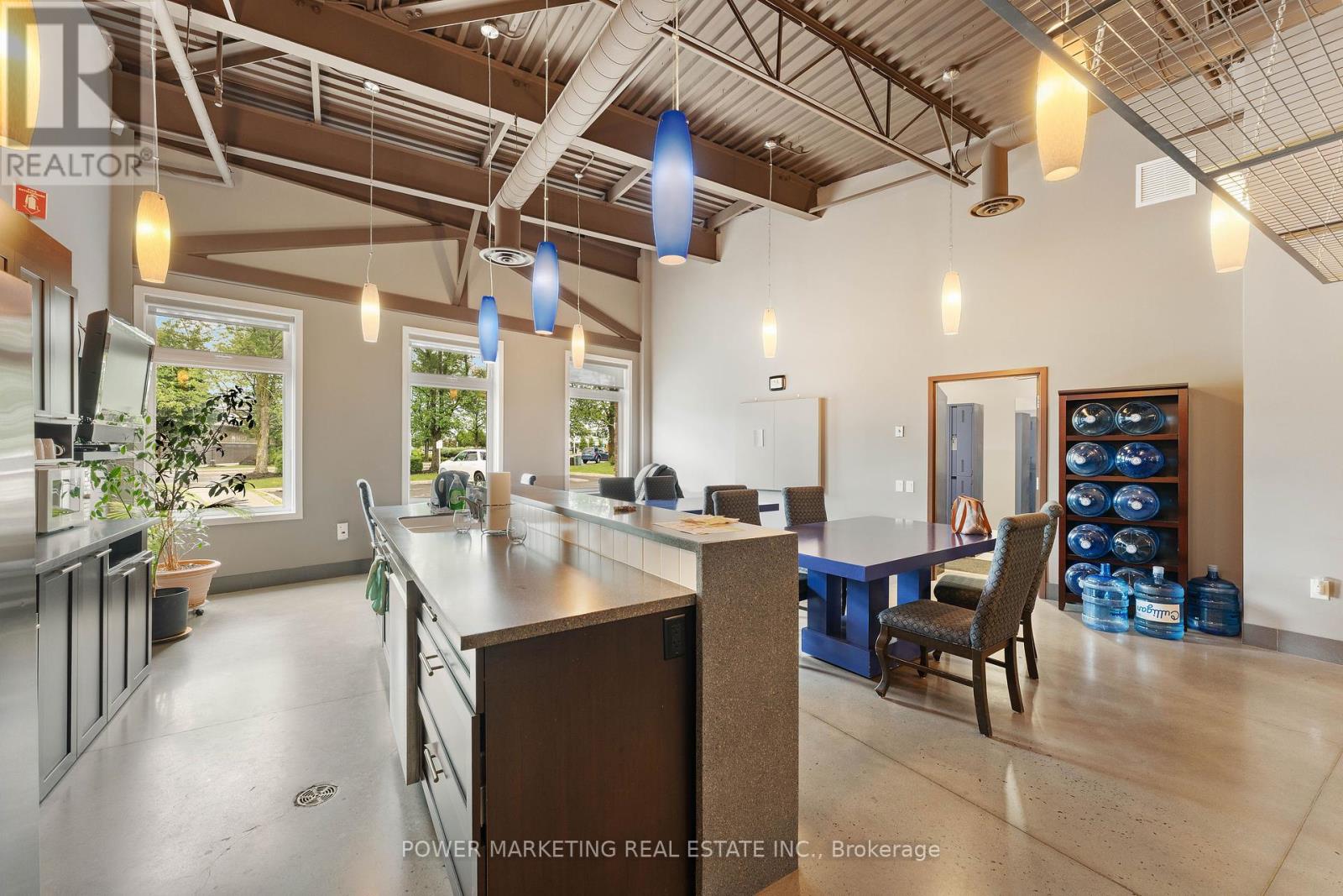 Photo 2 of 500 Lacolle Way, Ottawa ON