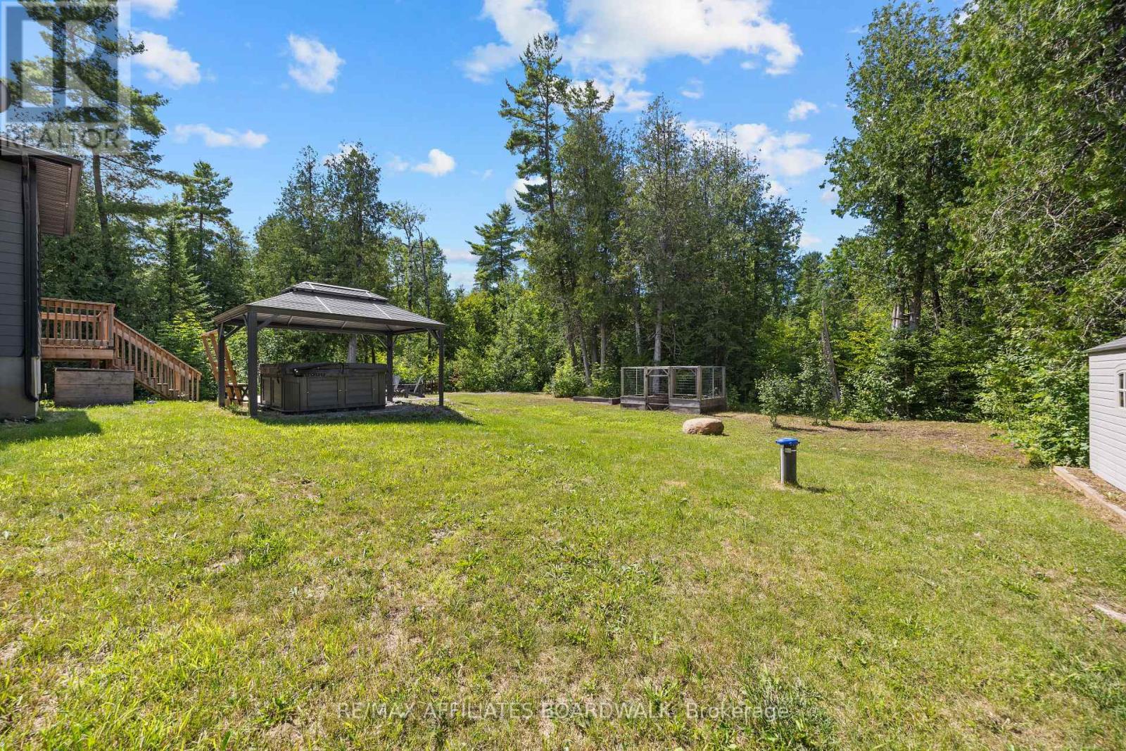 Photo 44 of 400 Cinnamon Crescent, Ottawa ON