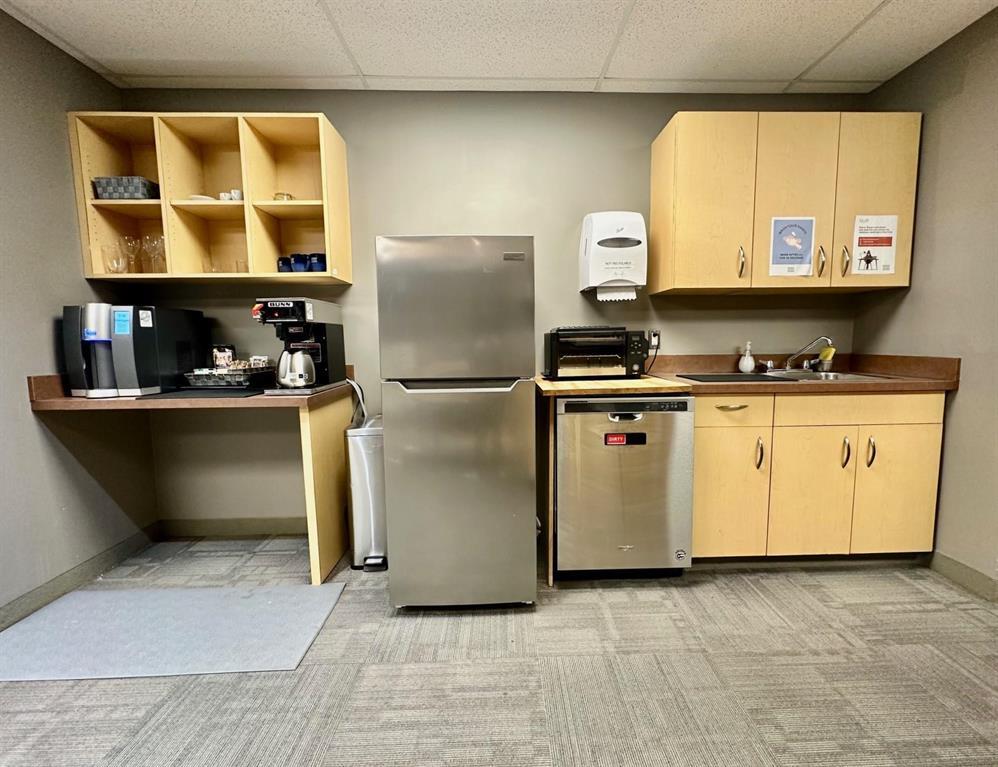 Photo 11 of 185 Provencher Boulevard, Winnipeg MB
