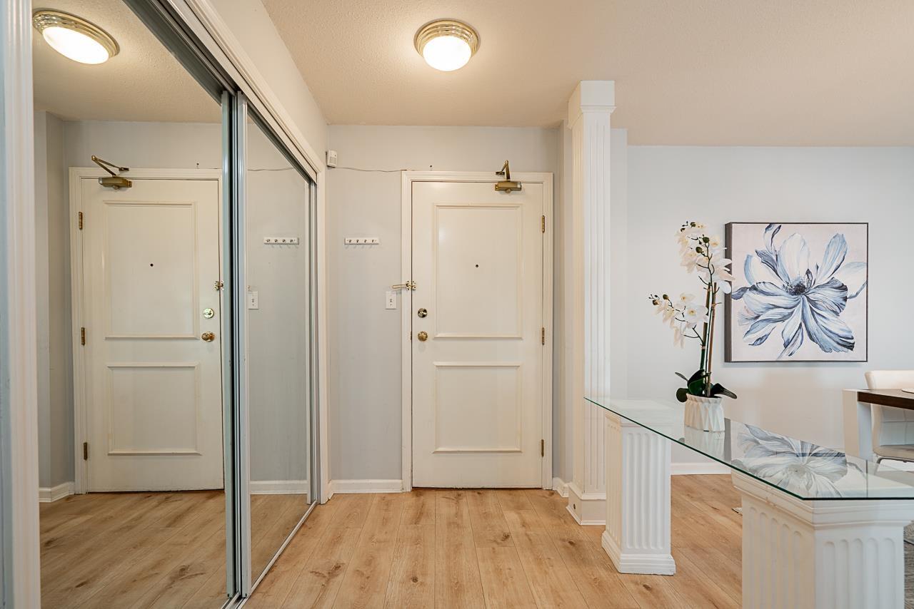 Photo 2 of 207 6363 121 Street, Surrey BC