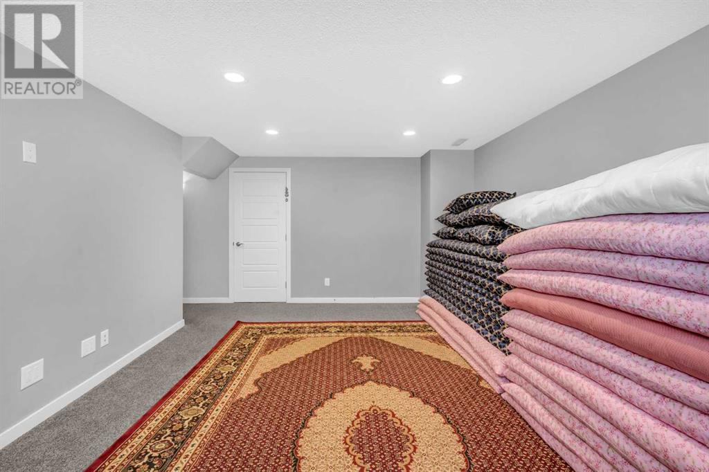Single Family House for Sale in  Skyview Point Road NE Skyview Ranch Calgary 