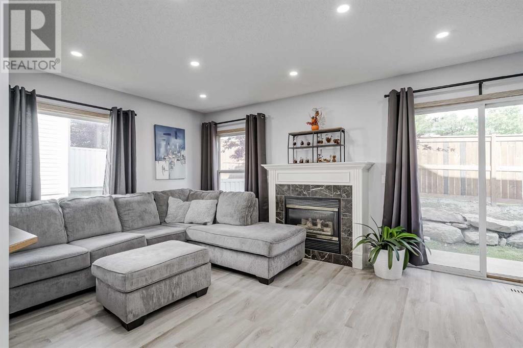 Single Family House for Sale in  Country Hills Villas NW Country Hills Calgary 