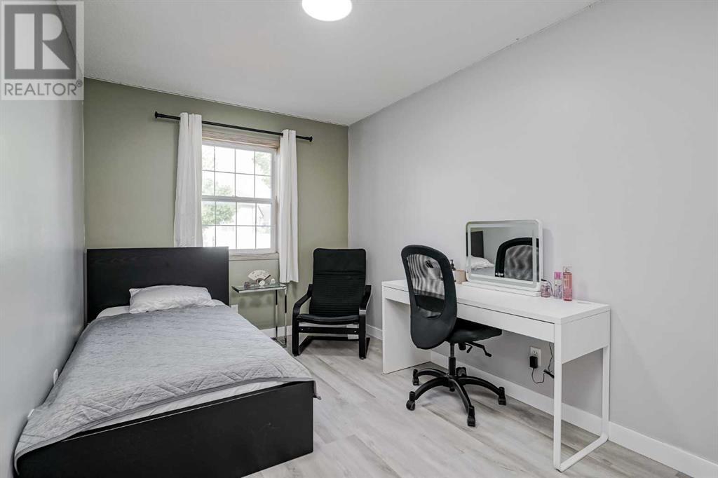 Single Family House for Sale in  Country Hills Villas NW Country Hills Calgary 